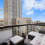 Modern 3 Bedroom - Olympic Park - E20 Stratford