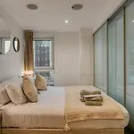 Charming 1 Bed Apt With Ac Next To Vauxhall Station- Zone 1