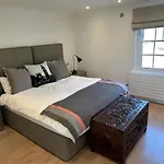 Rare Find, Beautiful Home On Chelsea Green