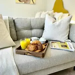 Chic Marylebone Studio, Walk To Oxford Street Or Regent\'S Park, By The Design Traveller