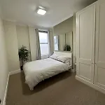 Luxury 1 Bed Apartment In The Heart Of Fulham