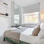 Charming Covent Garden, Air-Con Sleeps 6
