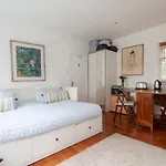 Self Contained Garden Studio