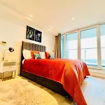 High Standard Rooms Near Excel And Royal Victoria Station