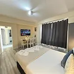 Park Lane Beautiful Family Apartment