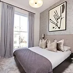 Newly Refurbished In Notting Hill