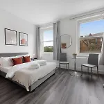 Archway Affordable Stay