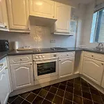 Lavish 2 Bedroom Apartment In The Heart Of Mayfairs Luxury H11