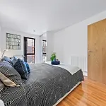 Bright Canning Town Fbs Long Term Retreat