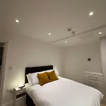 London Apartment West One