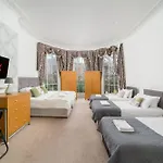 Royal Apartment By 02 Arena With Free Parking And Wi-Fi
