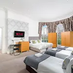 Royal Apartment By 02 Arena With Free Parking And Wi-Fi