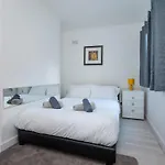 Comfy Flat Near Portobello Road