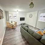 Splendid Flat In Central London