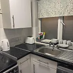 Cosy Apartment East London