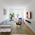 Hampstead Heath 2 Bed