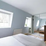 Hampstead Heath 2 Bed