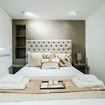 Luxury 3Brs Home, Spacious And Cozy In Victoria