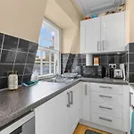 1Br Furnished W Sofa Bed In Chelsea