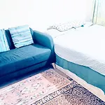 London\'S Bed With Breakfast & Free Parking