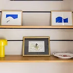Charming Maisonette With Workspace In Notting Hill