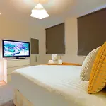 Opulent Retreat