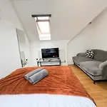 Wembley Stadium Apartment
