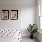 Contemporary 2 Bed Loft Honor Oak, London Apt