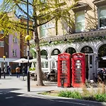 Luxurious 3 Bed Central Covent Garden Penthouse