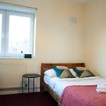 Apartment Near Old Street