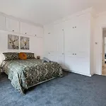 Knightsbridge Two Bed Apartment