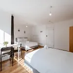 Shadwell Double Room - 13