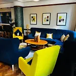 Vincent House London Residence