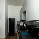 Tranquil 1Br In Hendon