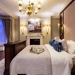 Exquisite 5Br With Outdoor Terrace, Mayfair Residence
