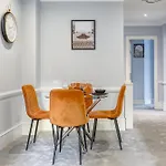 Charming 2 Bedroom In The Heart Of Chelsea