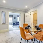 Charming 2 Bedroom In The Heart Of Chelsea