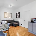 Apt 4, Soho Apartments 2Nd Floor By Indigo Flats
