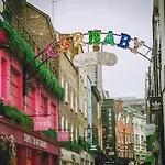 Shh! Oxford St Dream-Come-True Fam Design Hot Spot