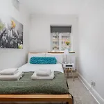 New! Cosy Flat - Wapping Station - Free Secure Parking