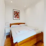 Bright 1Bed Apartment 4Min Walk From Metro