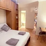 Chic Chelsea Studio
