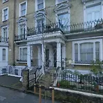 Chic Chelsea Studio