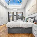 The Chelsea Villa