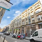 Modern 2 Bed Flat - Near Farringdon & Old Street Station - Central London