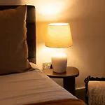 Madestays Premium Tower Hill Serviced Apartment