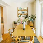 Luxury 3 Bedroom Apartment In South Kensington Near Museums