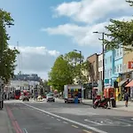 1 Bedroom Barnsbury Sanctuary