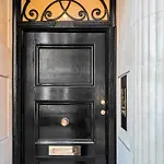 Pass The Keys Large And Elegant Marylebone Apt