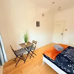 Wembley Rooms